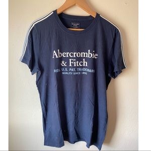 Abercrombie & Fitch T-shirt